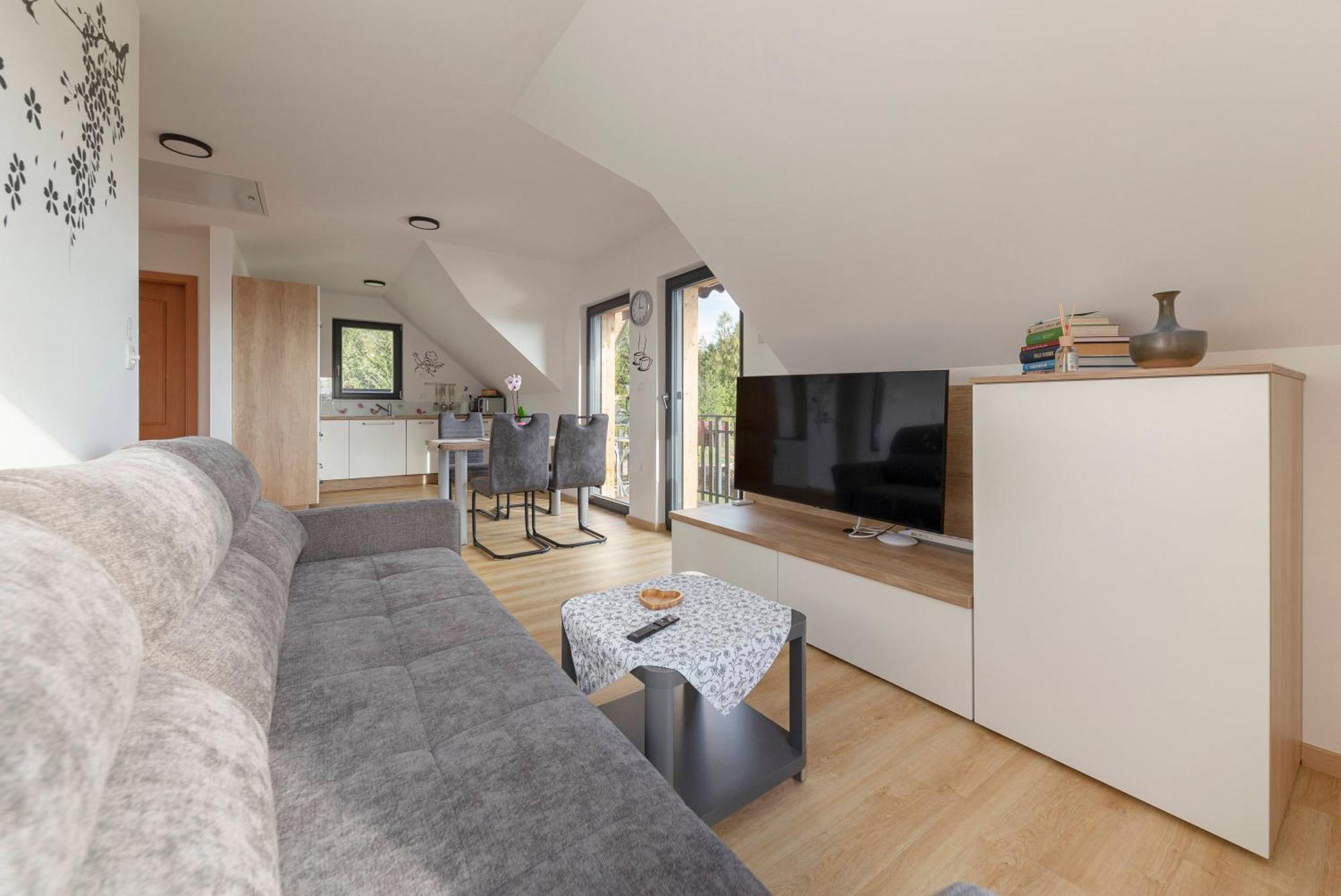 Apartments Nikolaj Preddvor Екстериор снимка