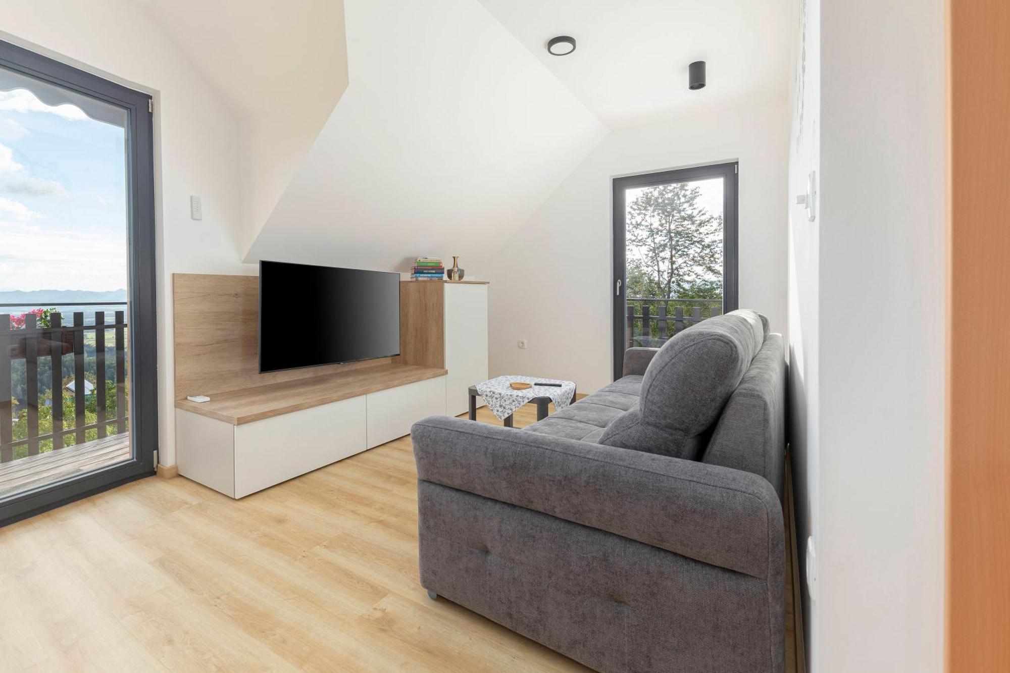 Apartments Nikolaj Preddvor Екстериор снимка